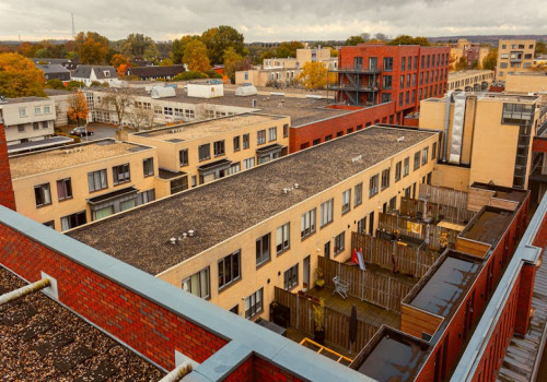 Dakisolatie van binnenuit of buitenaf: wat is slimmer?