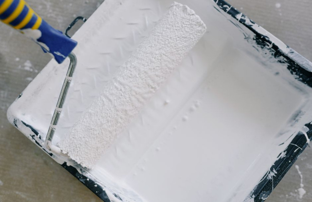 Hoeveel liter muurverf heb je nodig voor een slaapkamer van 3,5 bij 4 meter